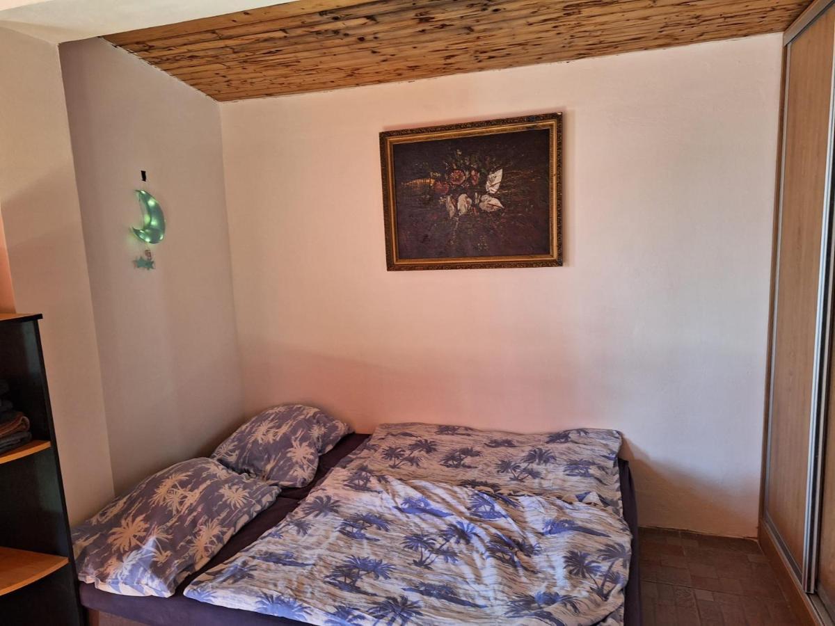 Sunset House Piestany Bungalow Banka Εξωτερικό φωτογραφία